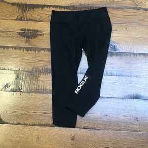 Rogue leggings sz. L (fits small)